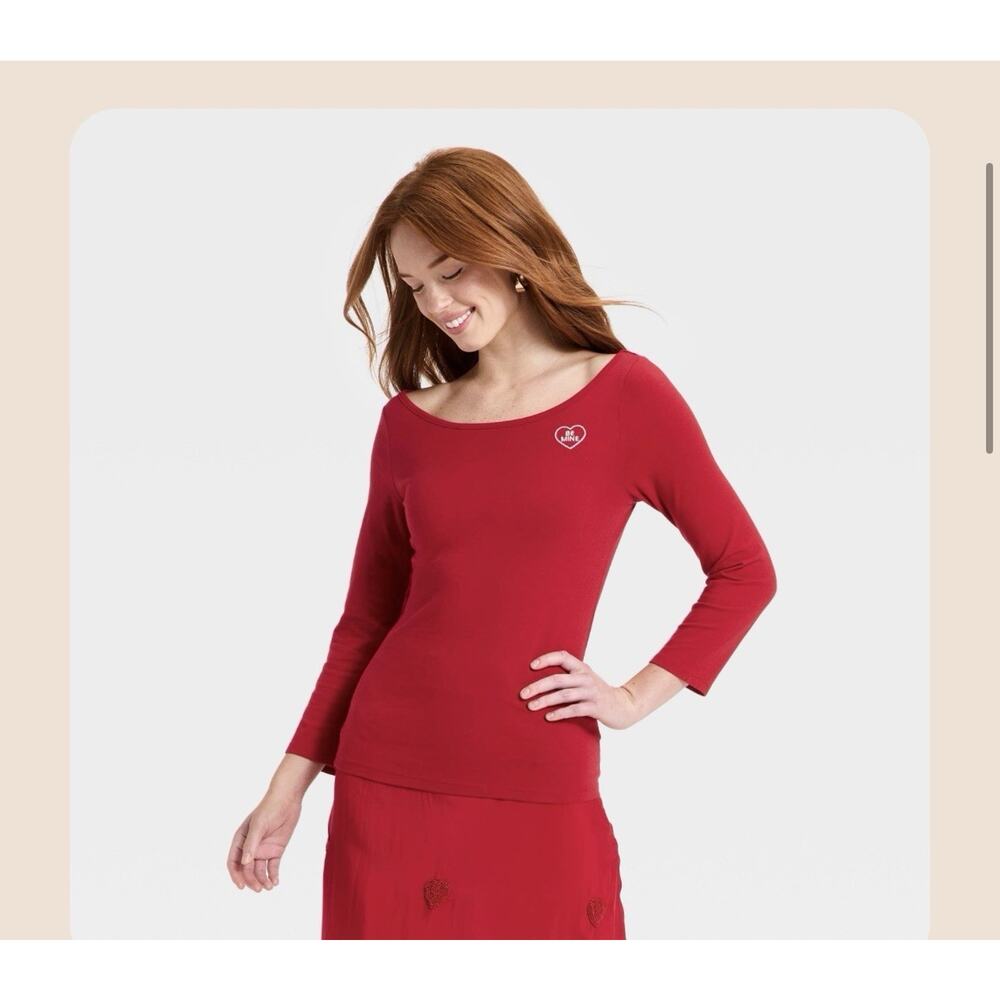 Women’s Slim Fit Long Sleeve Valentines Graphic Boat Neck Shirt Red Small New